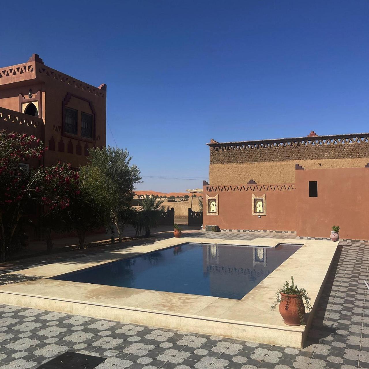 Riad Hassi Labied Merzouga Bagian luar foto