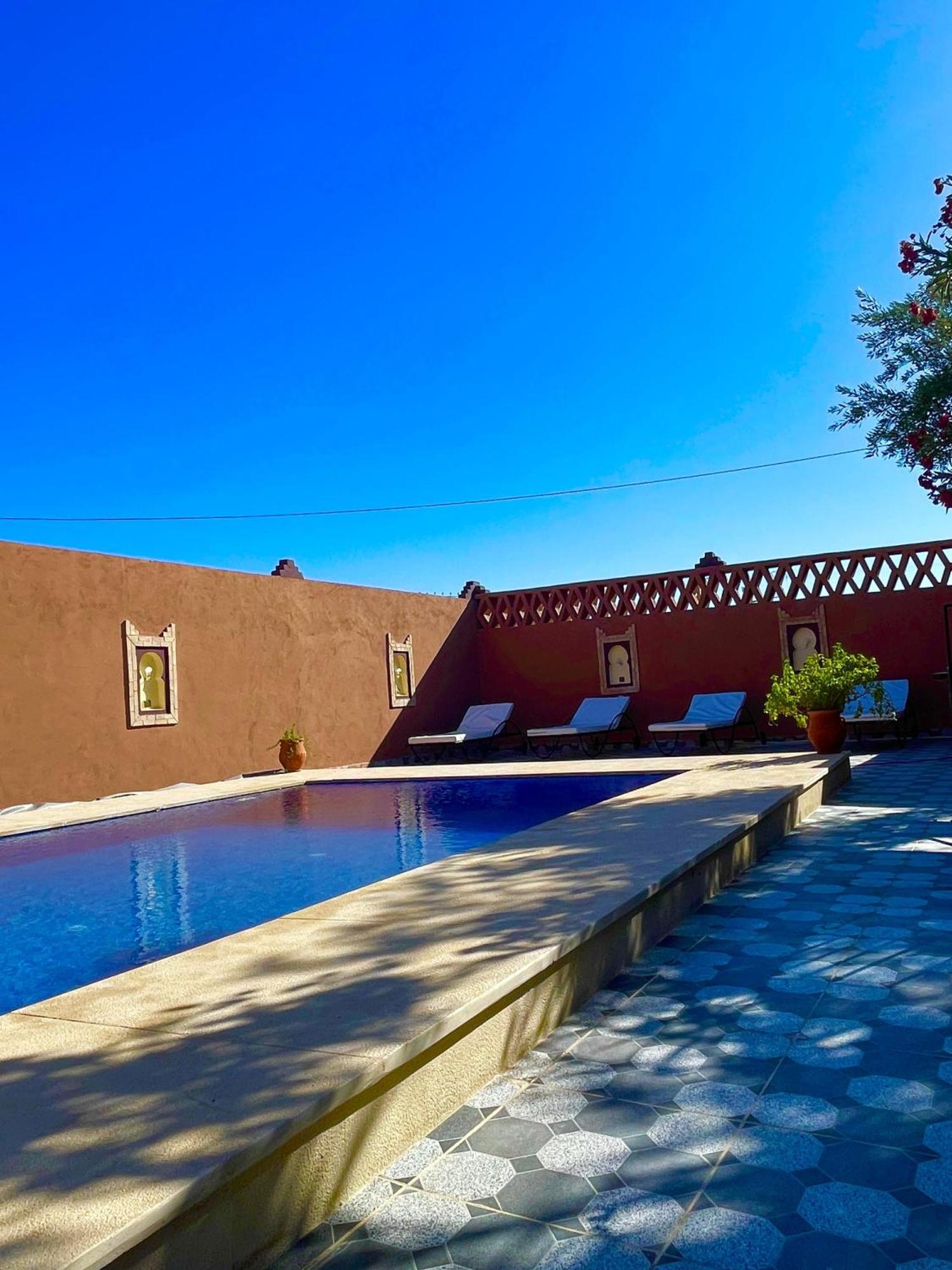 Riad Hassi Labied Merzouga Bagian luar foto